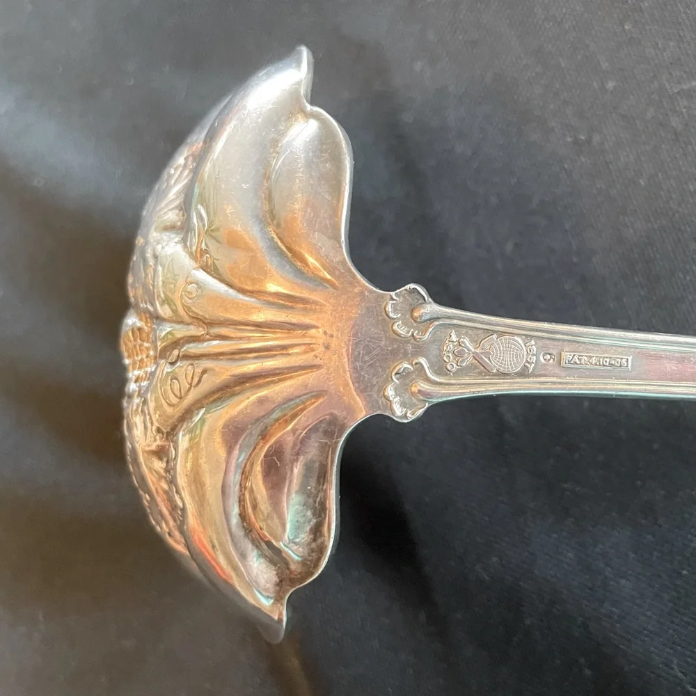 Moselle Grape Oyster/Soup Ladle